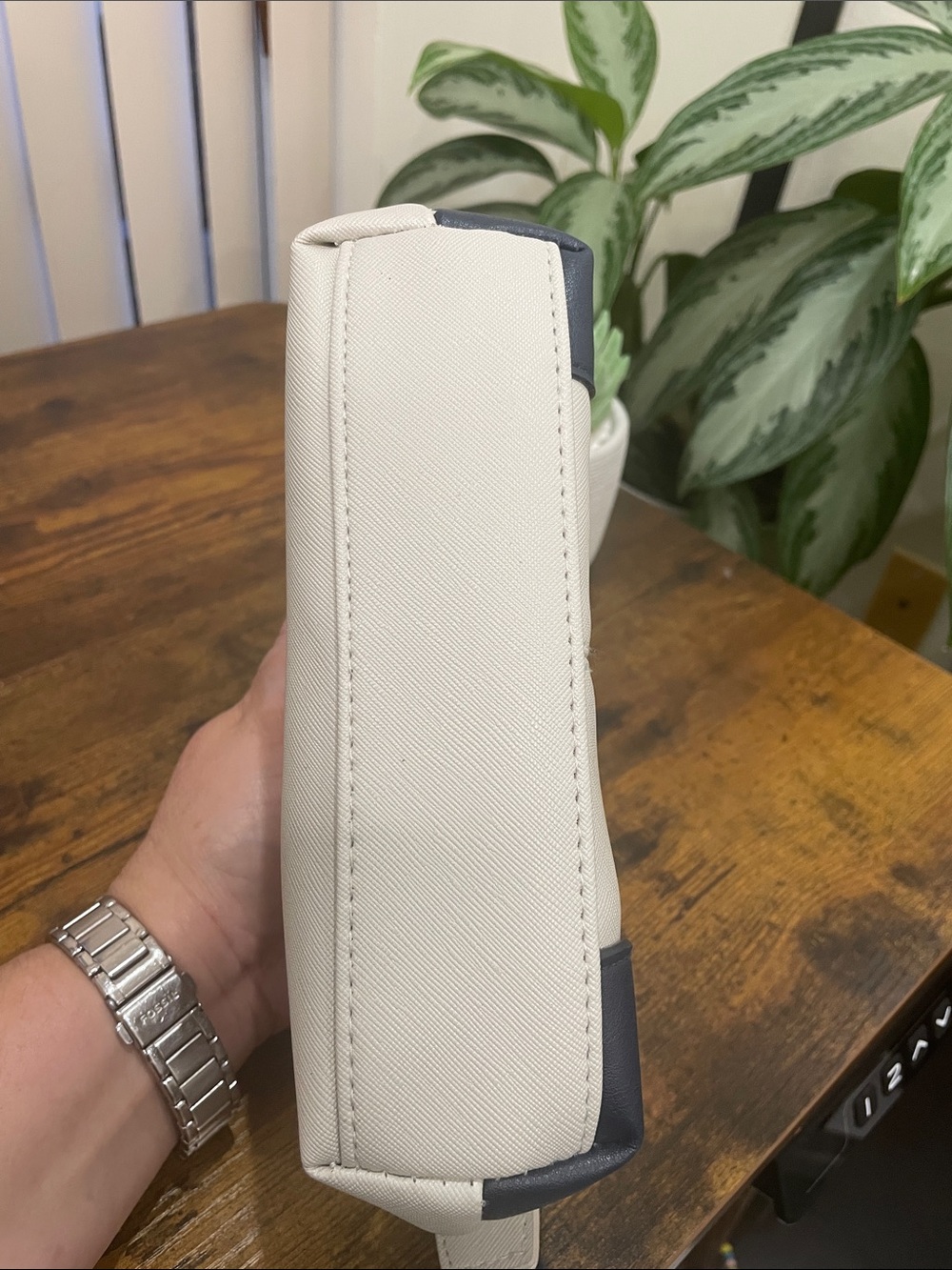 Bric's Cream and Navy Men's Toiletry Pouch - Picture 6 of 6